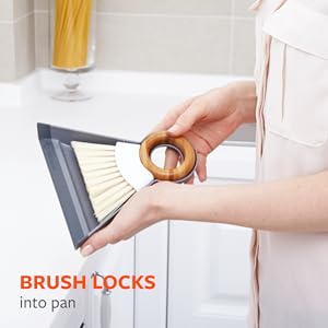 brush lock dustpan